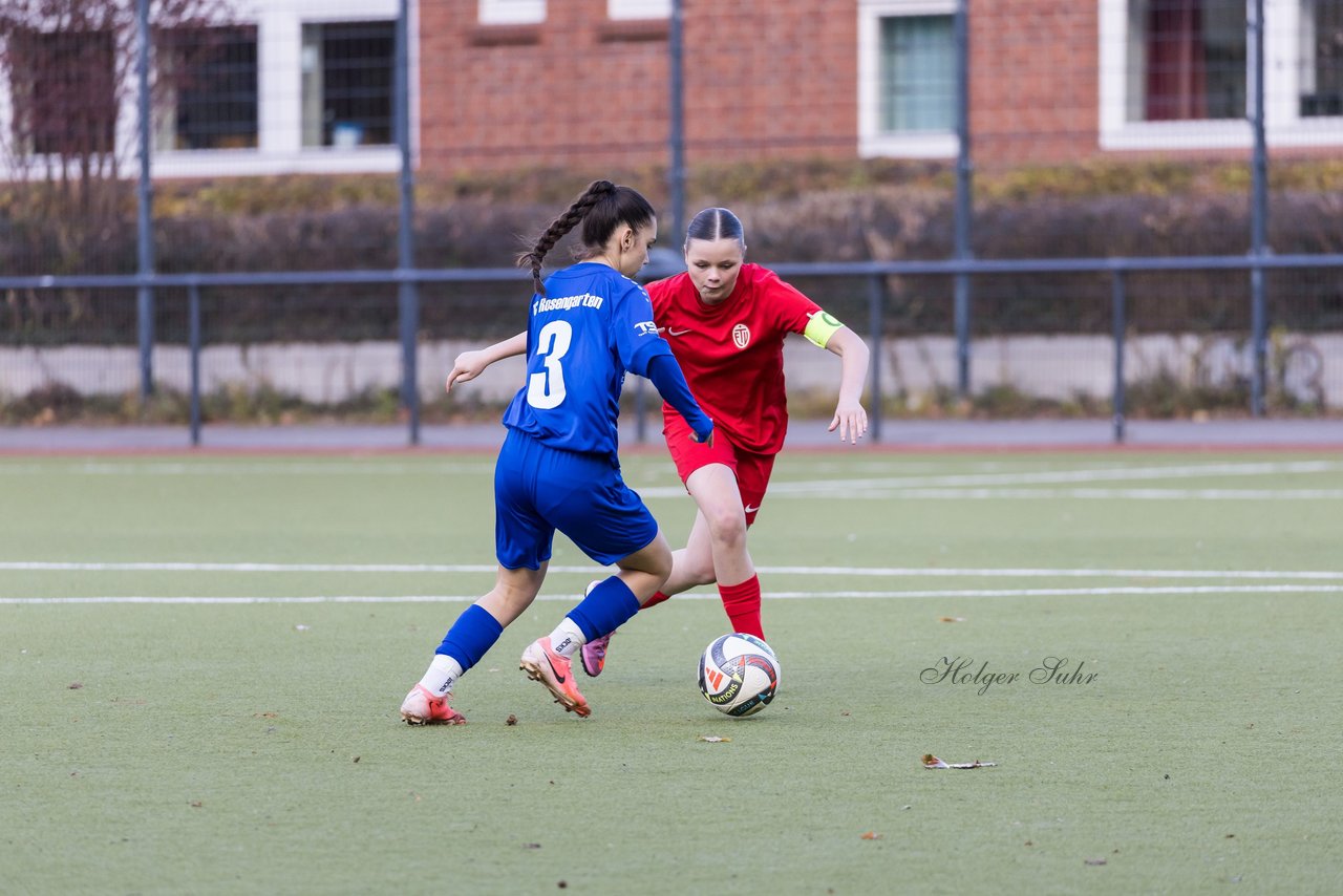 Bild 285 - wCJ Eimsbuettler TV - FC Rosengarten : Ergebnis: 2:0